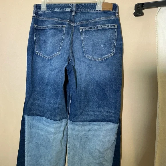 American Eagle Outfitters Two-Tone Blue Flare Jeans - Picture 5 of 9